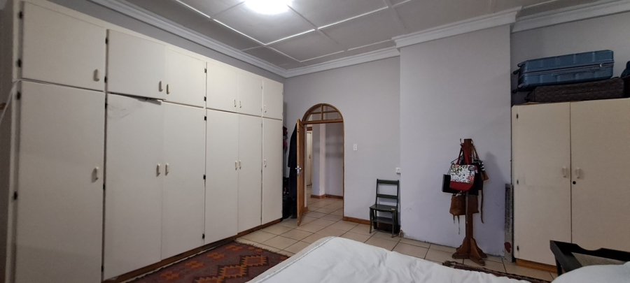 6 Bedroom Property for Sale in Eureka Free State